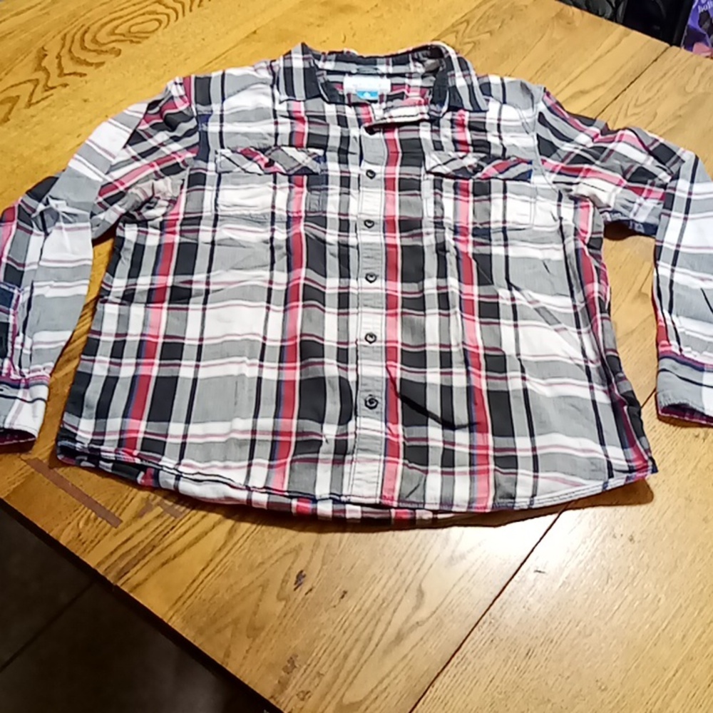 COLUMBIA Mens FLAW Large Flannel Shirt RED BLACK Plaid PREOWNED Used Long Sleeve